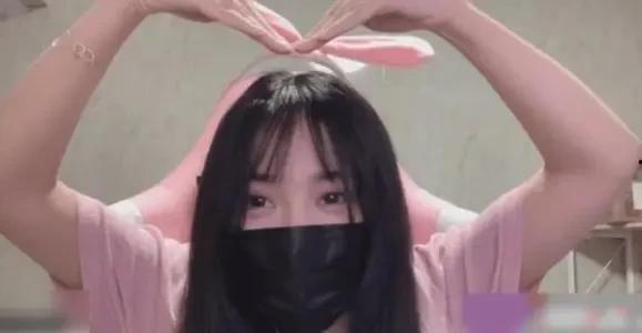 网友爆料露脸视频  第1张